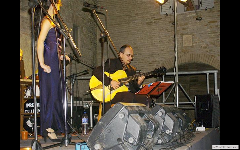 Blue Dolls56 (web)